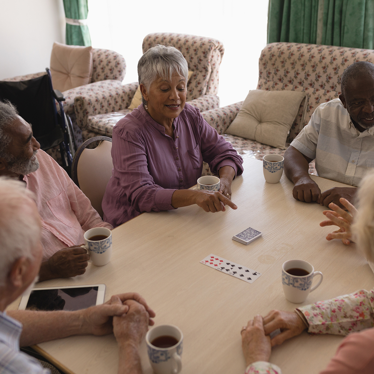 Learn to Play Hand & Foot Canasta with Neilia