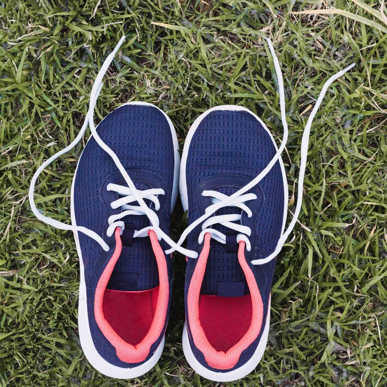 sneakers-grass-1200wSq